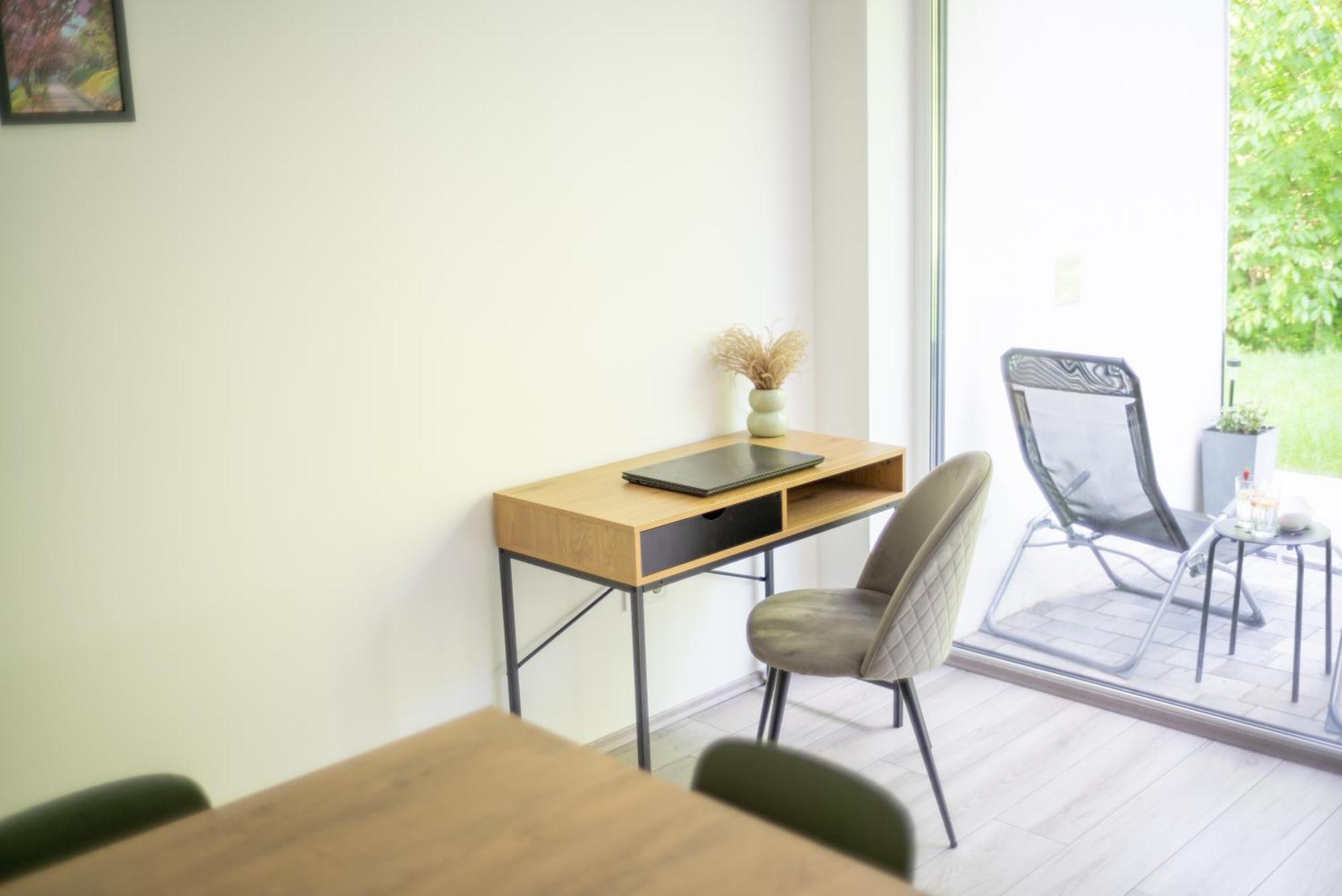 Oazis Apartman Zalakaros Buitenkant foto